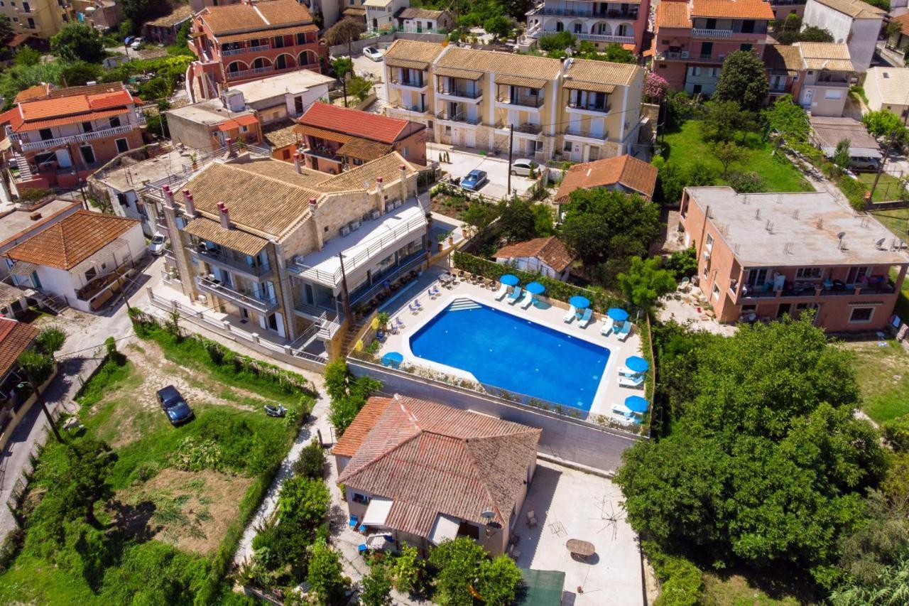 Angelo Del'Arte Estate Hotell Kanálion Exteriör bild