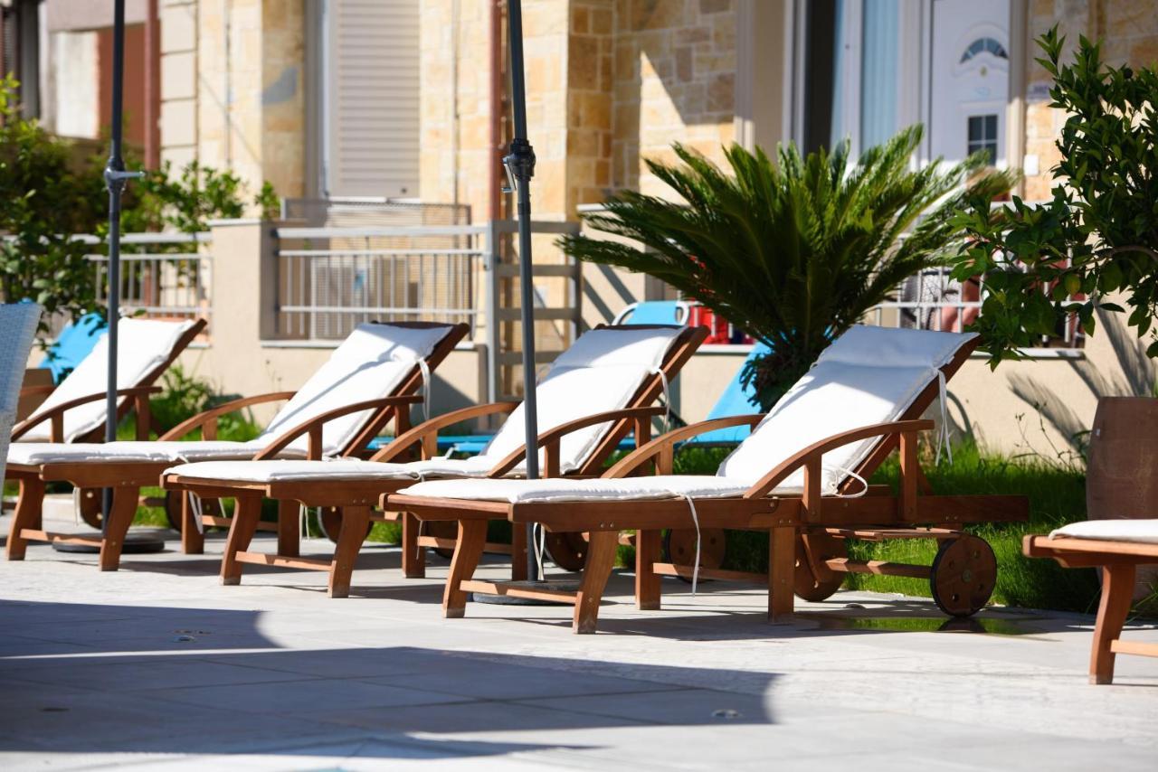 Angelo Del'Arte Estate Hotell Kanálion Exteriör bild